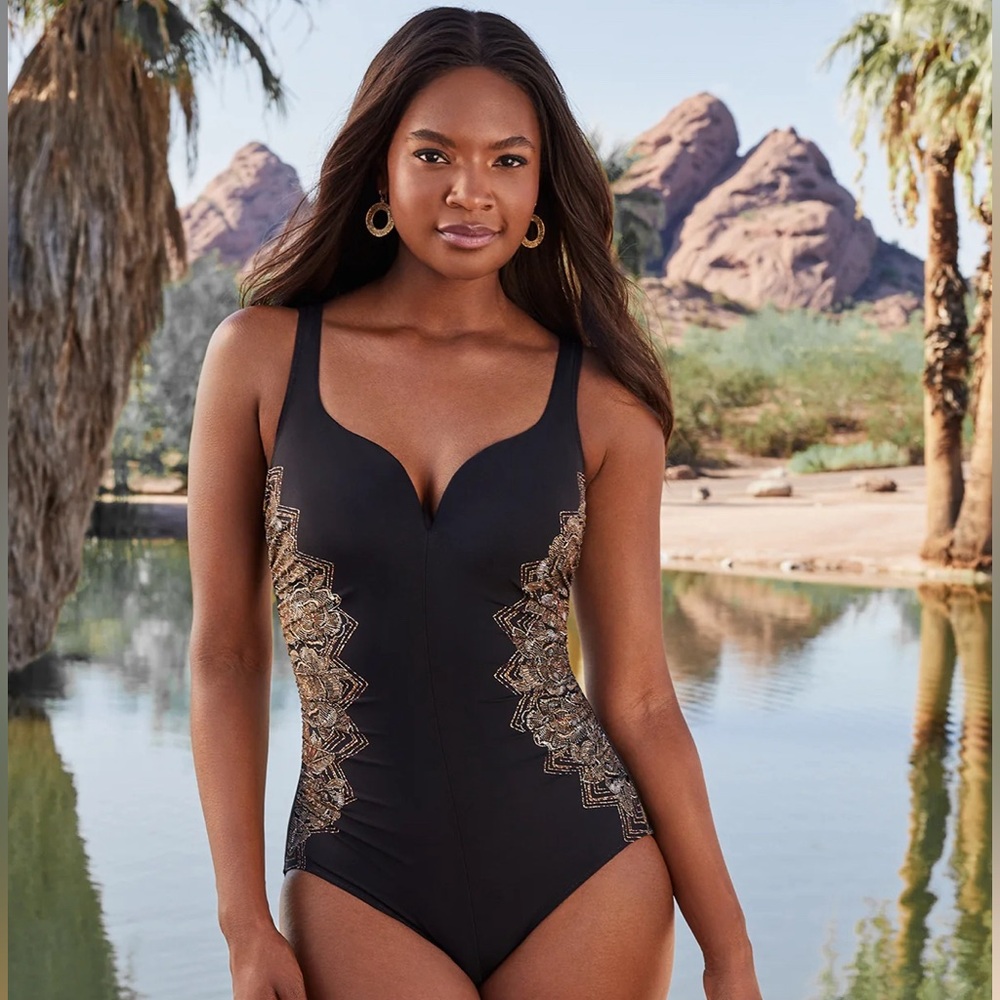 Miracle Suit Petal Pusher One piece Swimsuit size 4
